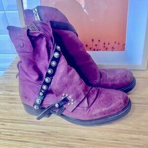 AS98 Sheffield Toxic Purple Boots with Studded Strap. size 38 fits 7 1/2 to 8
